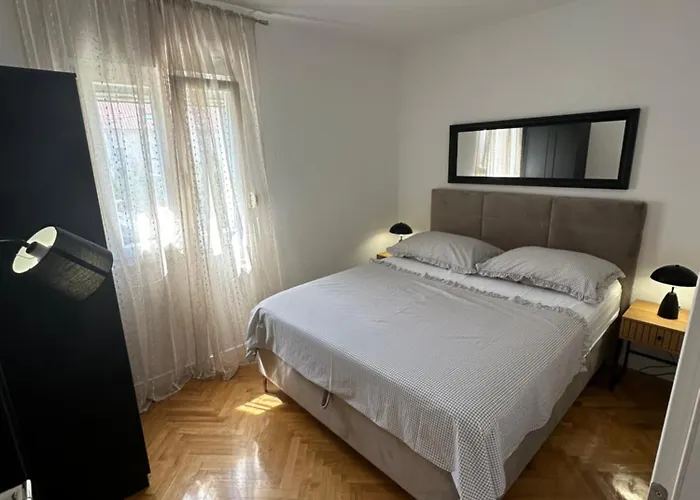 Mala Kate Apartments
